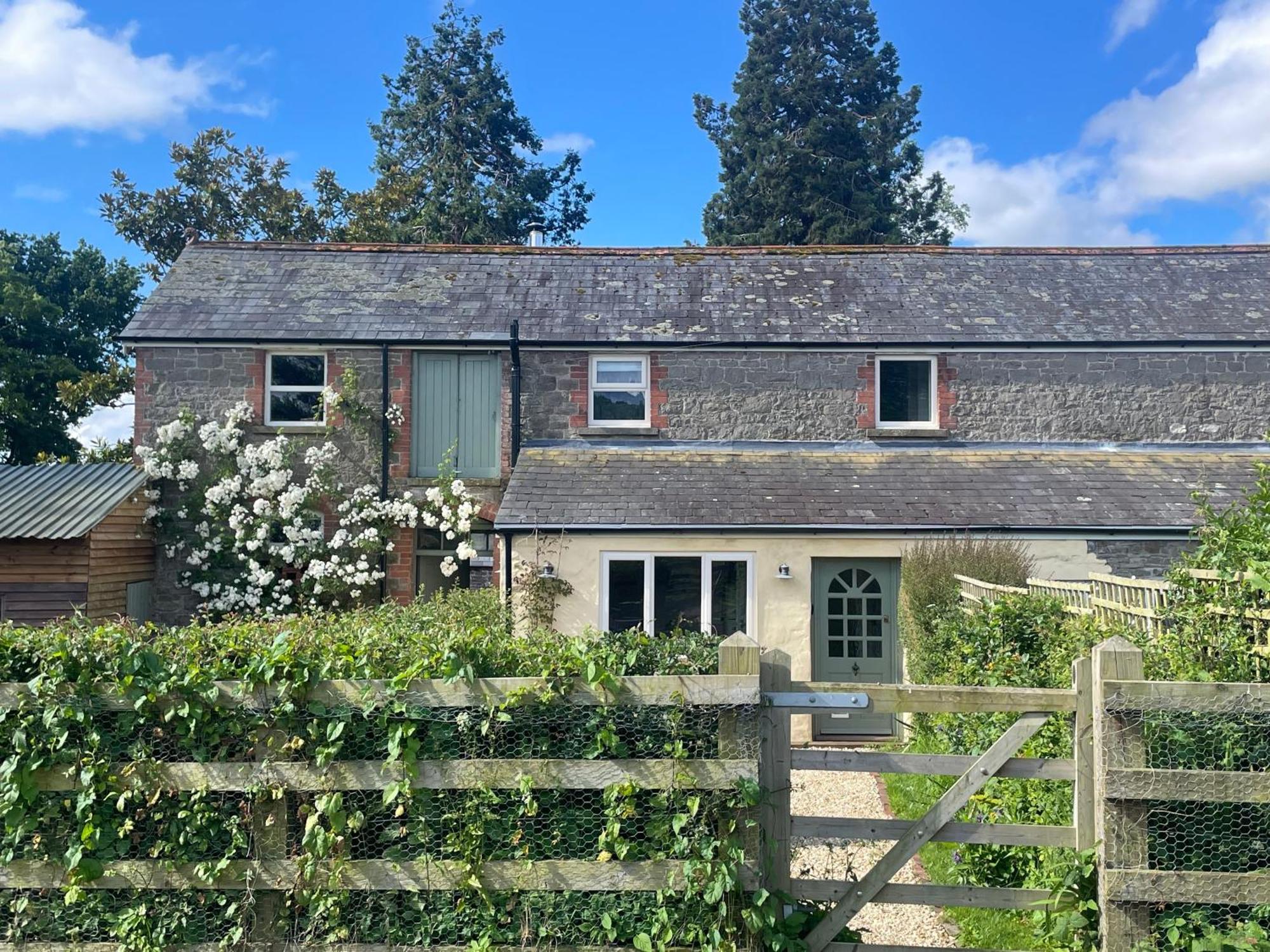 Relaxing Cottage In The Beautiful Usk Valley Екстер'єр фото